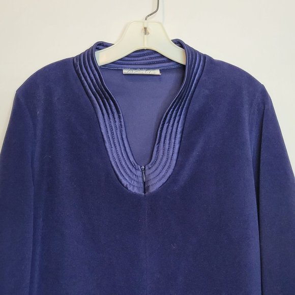 Vintage Vanity Fair Robe Zip Up Navy Blue Size Small Velour Long Sleeve 70s 80s - Picture 2 of 9